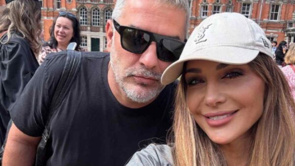 Ο Βασίλης Μπισμπίκης και η Δέσποινα Βανδή στο Instagram