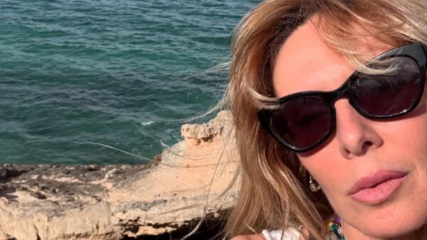 Η Εβελίνα Παπούλια