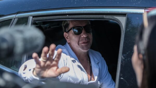 Ο Γιώργος Μαζωνάκης