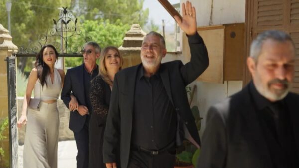 Η γη της ελιάς MEGA