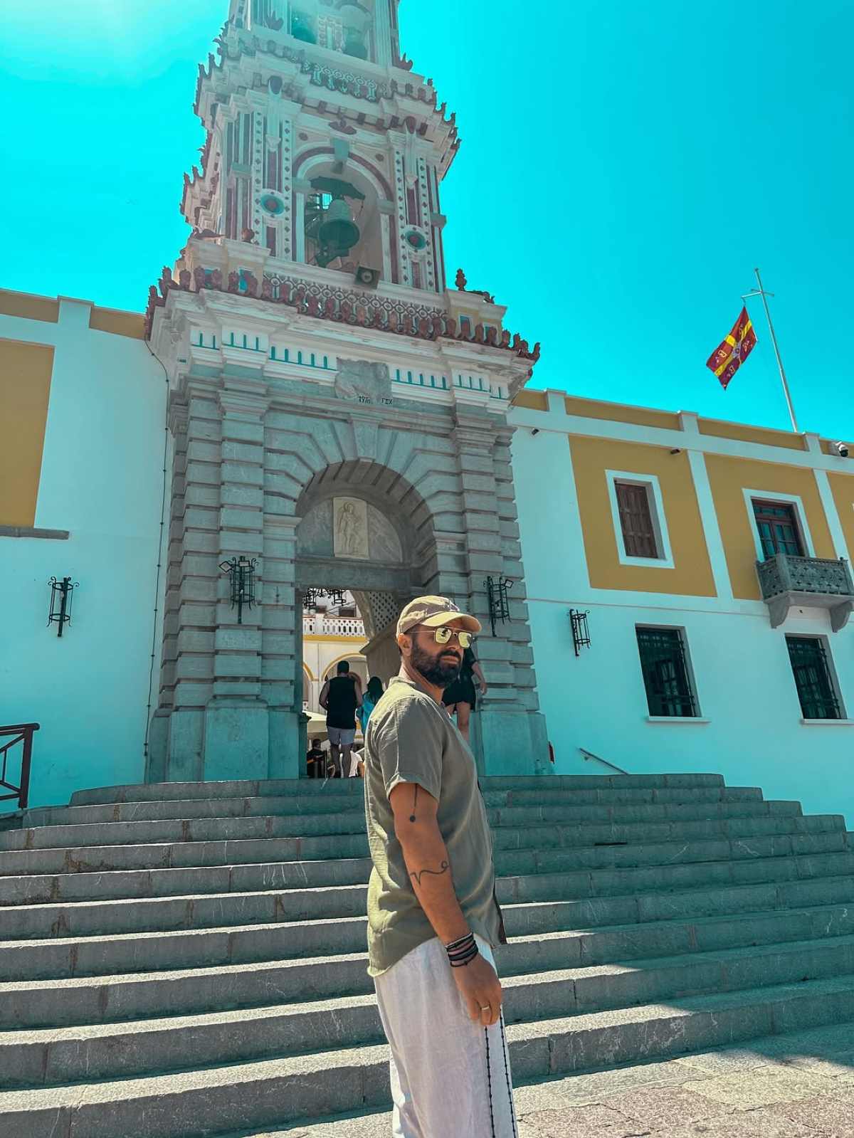 Ο Ηλίας Βρεττός στο Instagram