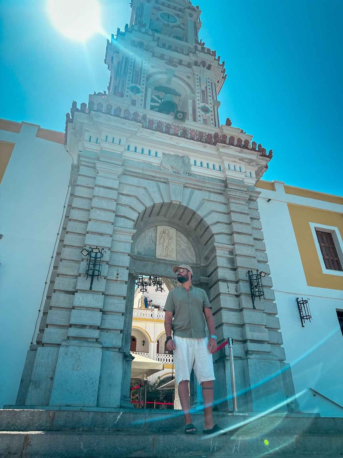 Ο Ηλίας Βρεττός στο Instagram