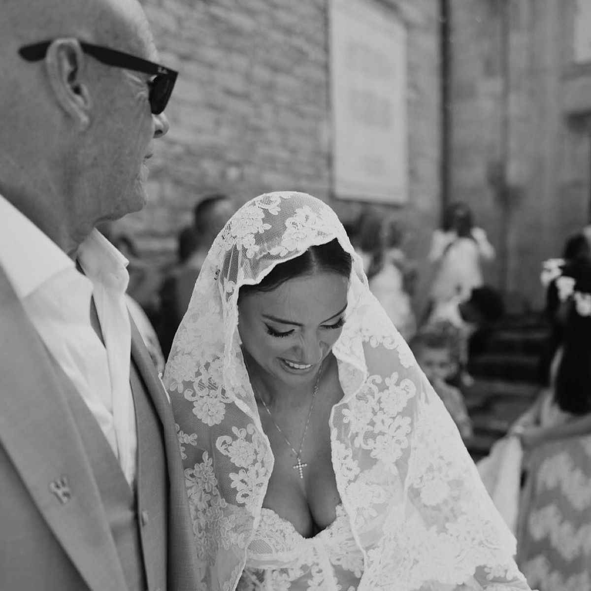 Τζώνη Καλημέρης - Ελπίδα Ιακωβίδου: Οι πρώτες φωτογραφίες από τον μήνα του μέλιτος στην Πάρο