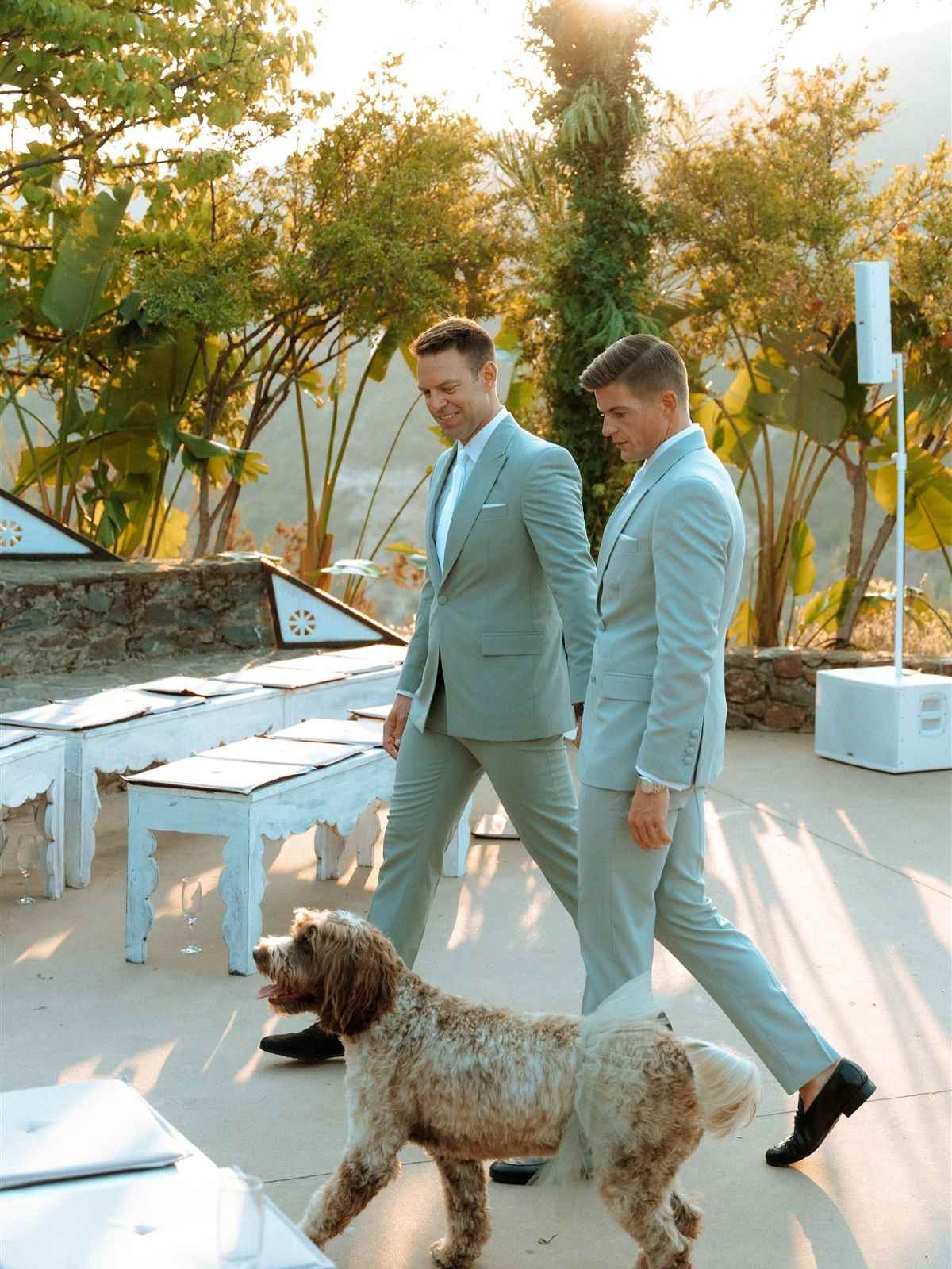 Ο Στέφανος Κασσελάκης και ο Τάιλερ Μακμπέθ στον γάμο τους