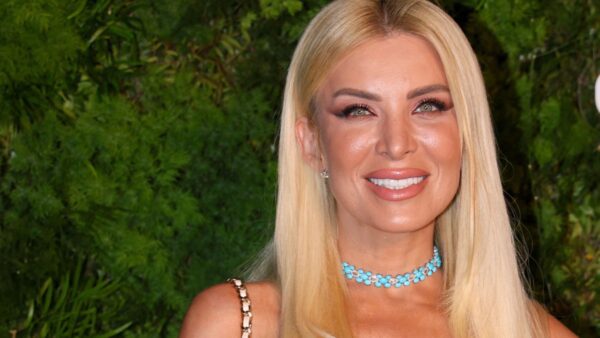 Η Κατερίνα Καινούργιου σε έξοδό της