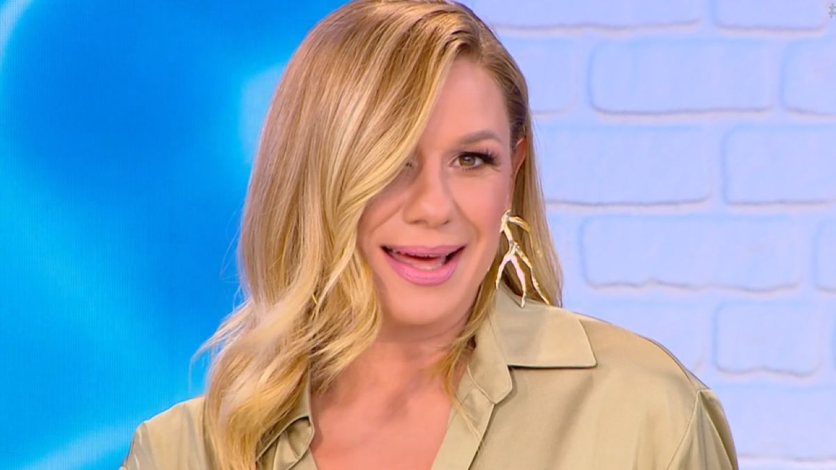 Η Κατερίνα Καραβάτου στο Καλοκαίρι Παρέα