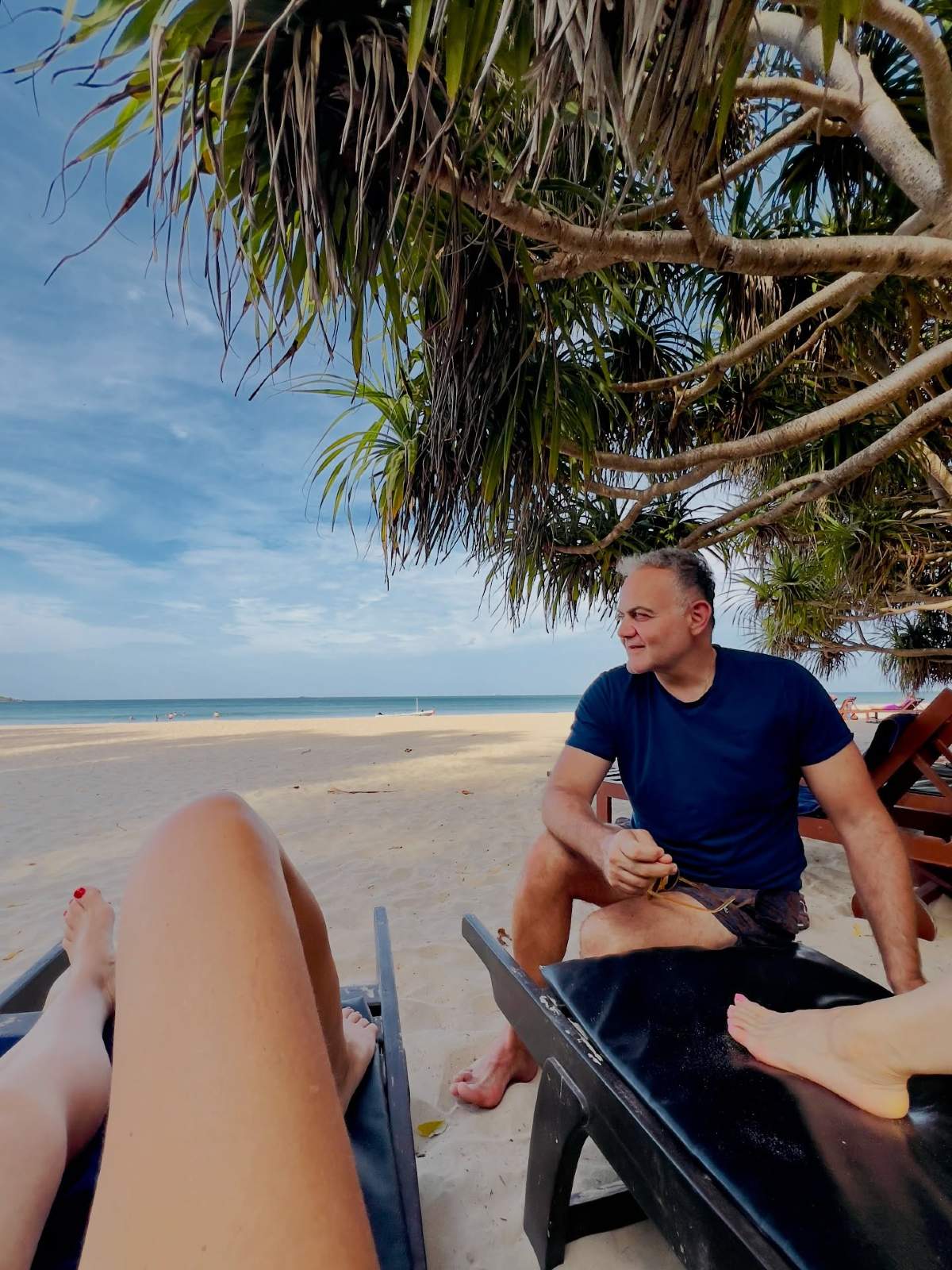 Ο Κεφαλογιάννης σε παραλία της Σρι λάνκα