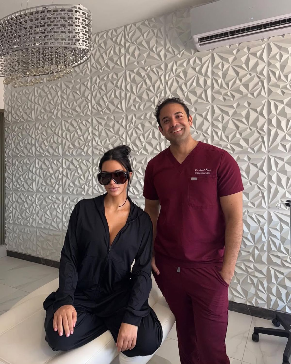 Η Kim Kardashian και ο γιατρός της