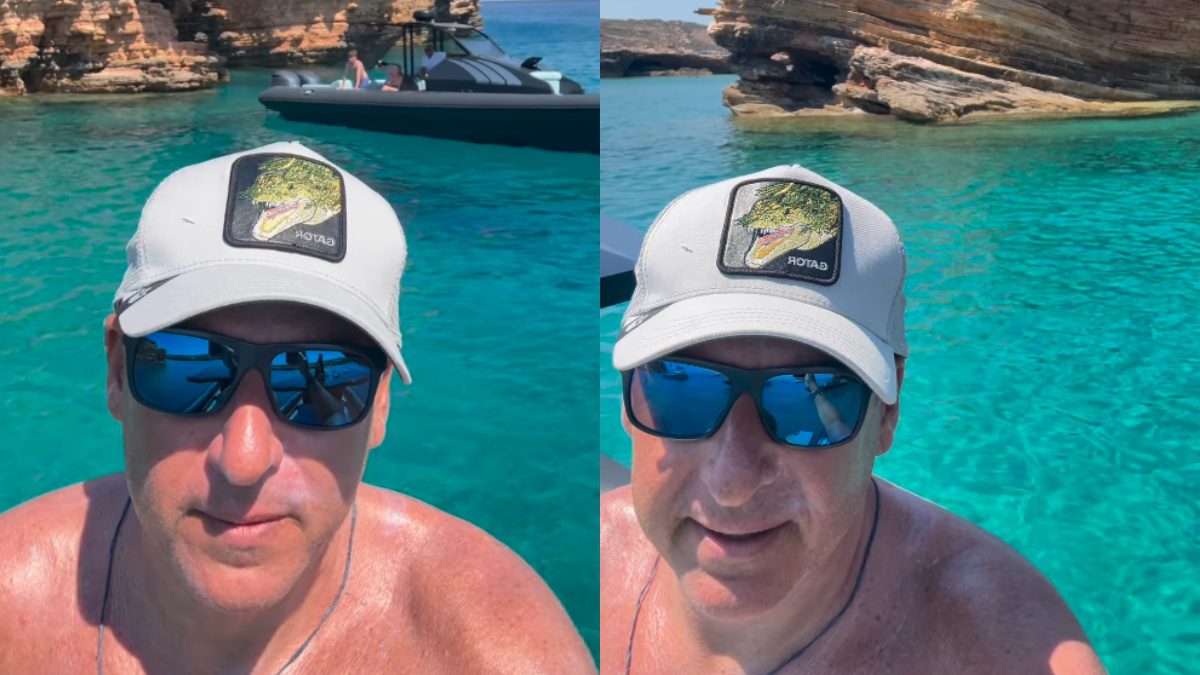 Ο Γιώργος Λιάγκας στη θάλασσα