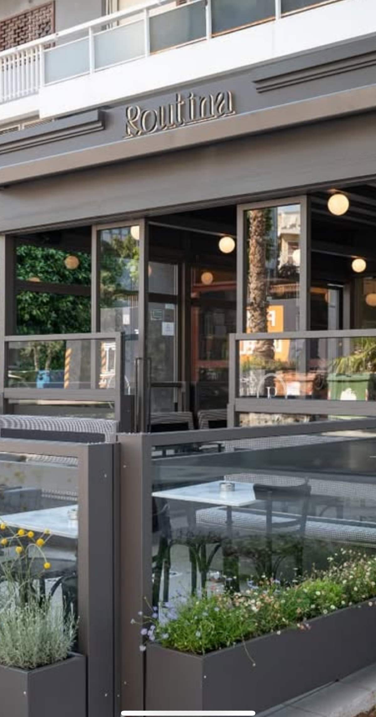 Το μαγαζί της Βάσως Μαζωνάκη