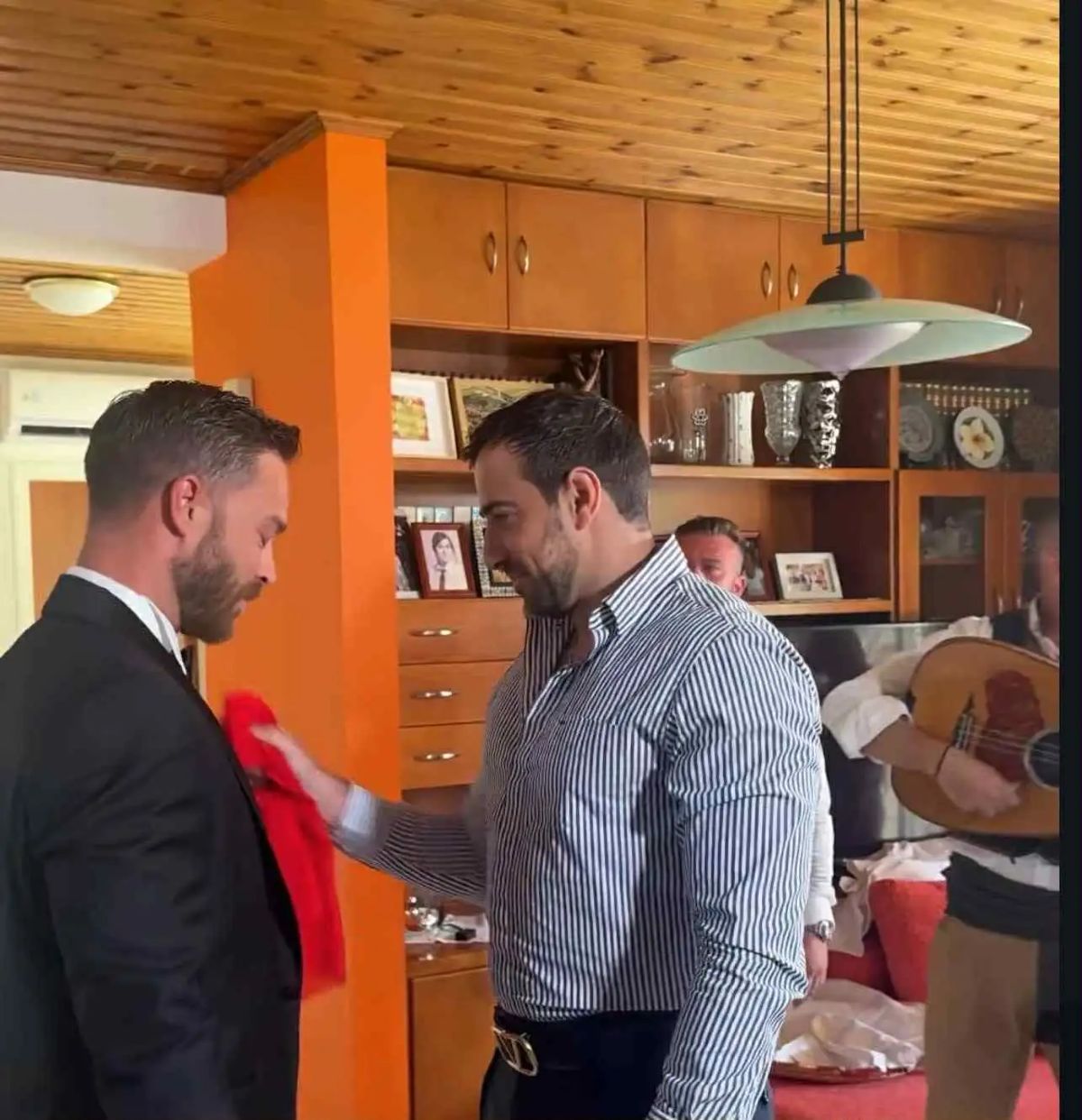 Ο Στέφανος Μιχαήλ στις προετοιμασίες για τον γάμο του