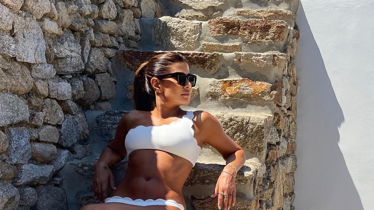 Η Νεσχάν Μουλαζίμ