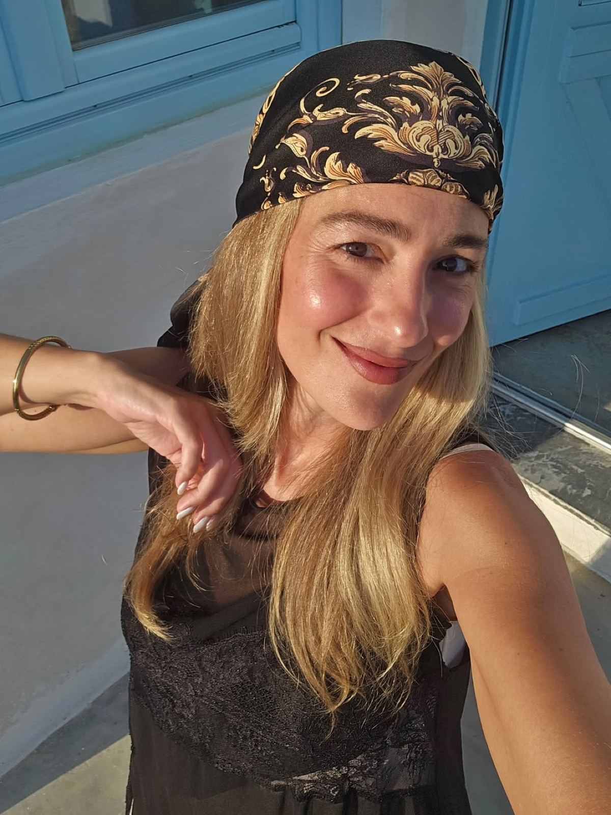 Η Νατάσα Μποφίλιου στην Φολέγανδρο