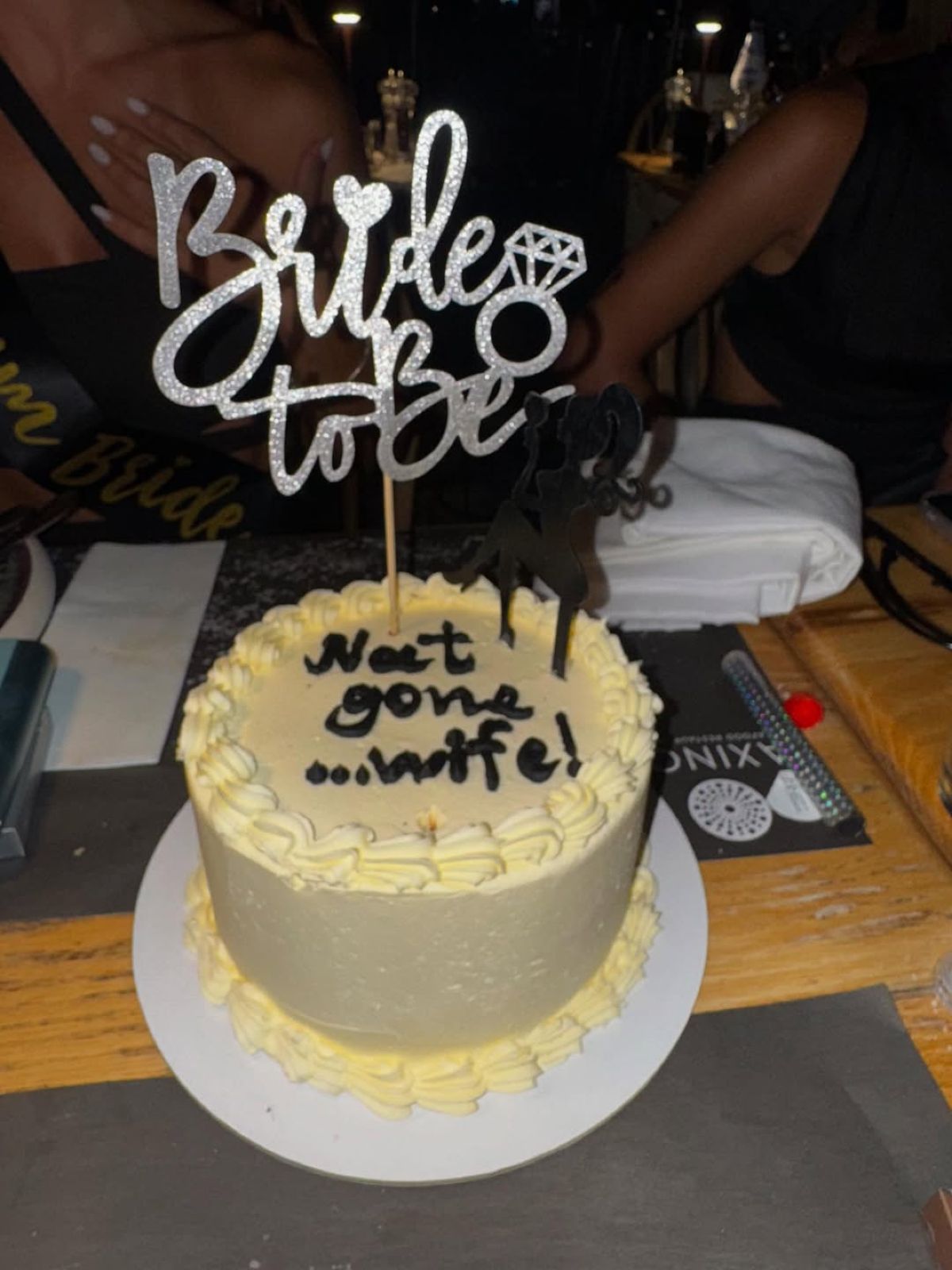 Το bachelorette της Ναταλί Κάτερ