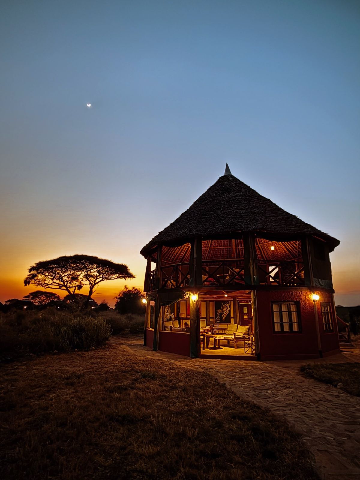 Οικονομάκου - Τσερέλα: Συνεχίζουν τις διακοπές τους στην Αφρική – Οι πόζες με μαγιό σε εντυπωσιακή πισίνα