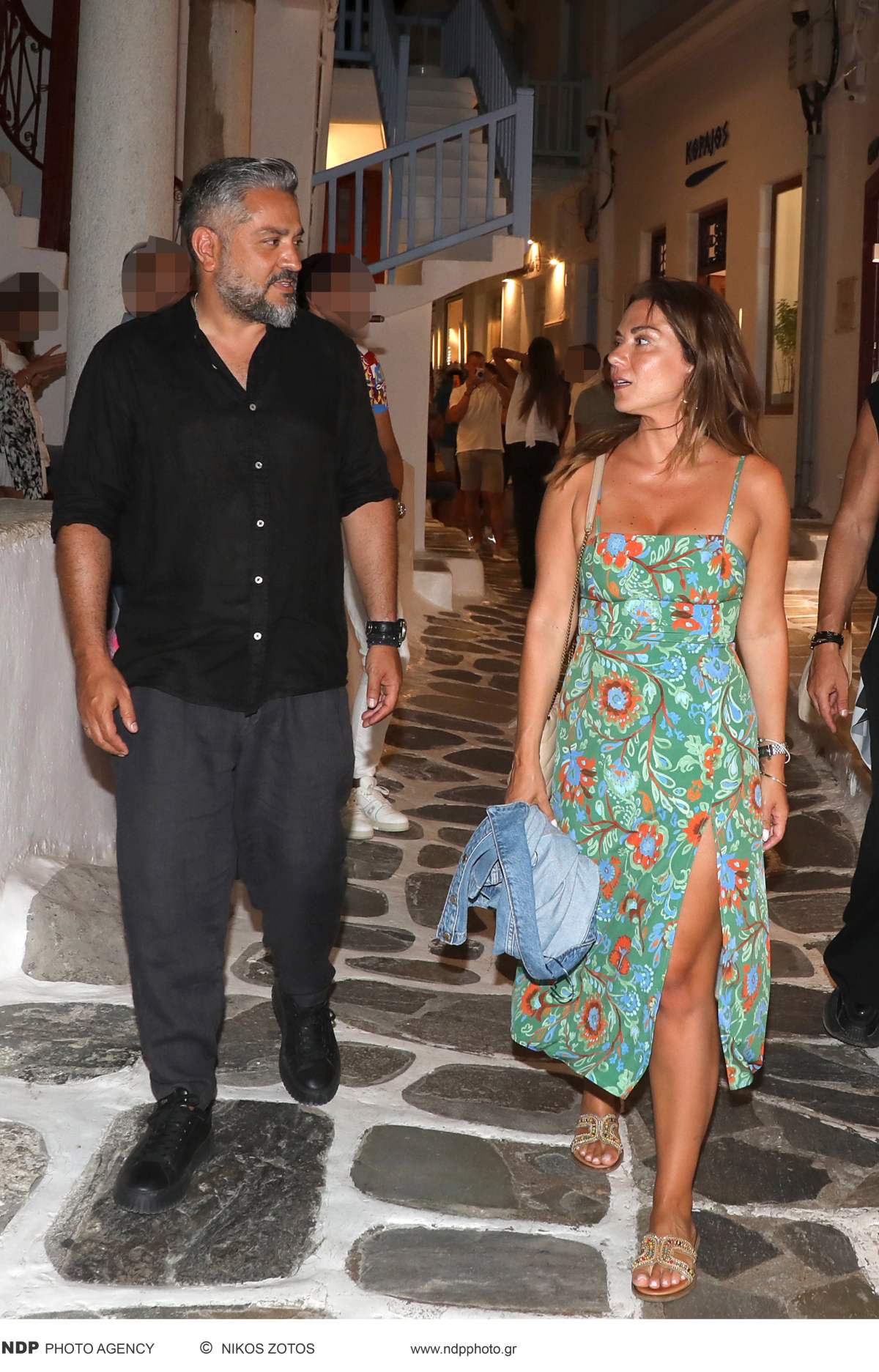 Η Βάσω Λασκαράκη και ο Λευτέρης Σουλτάτος στη Μύκονο