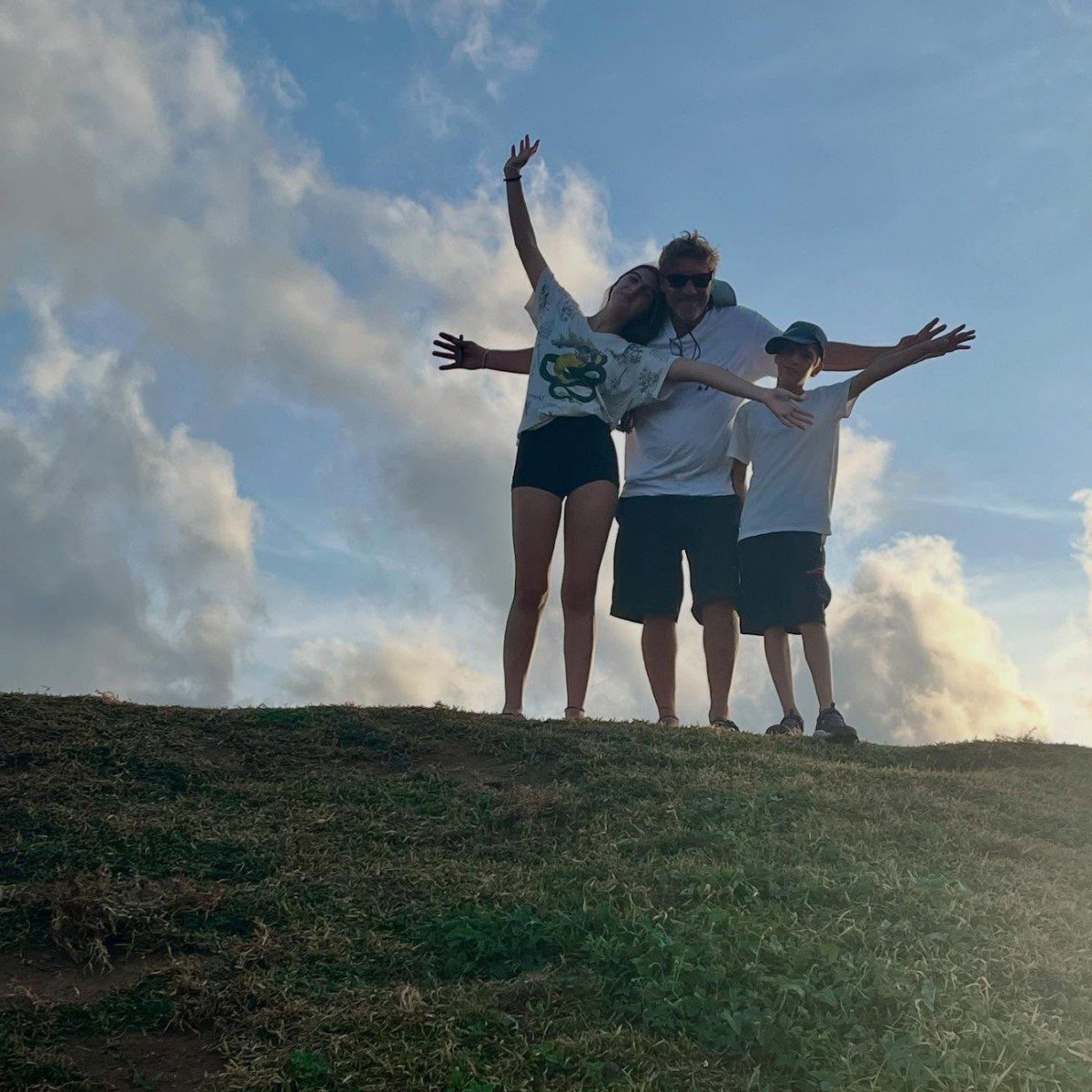 Ο Γιάννης Στάνκογλου στη Σρι Λάνκα με τα παιδιά του