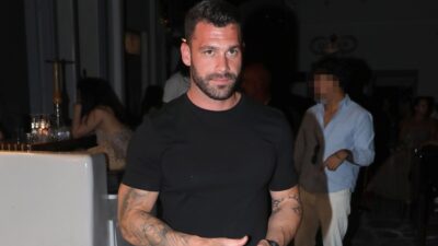 Ο Στάθης Σχίζας στη Μύκονο