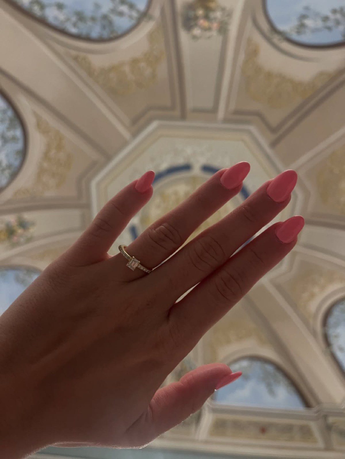 Το μονόπετρο από την πρόταση γάμου της Στέφανη Χαραλάμπους