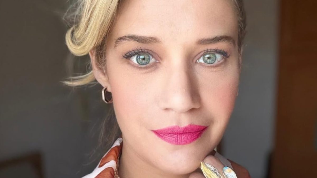 Η Τζένη Θεωνά