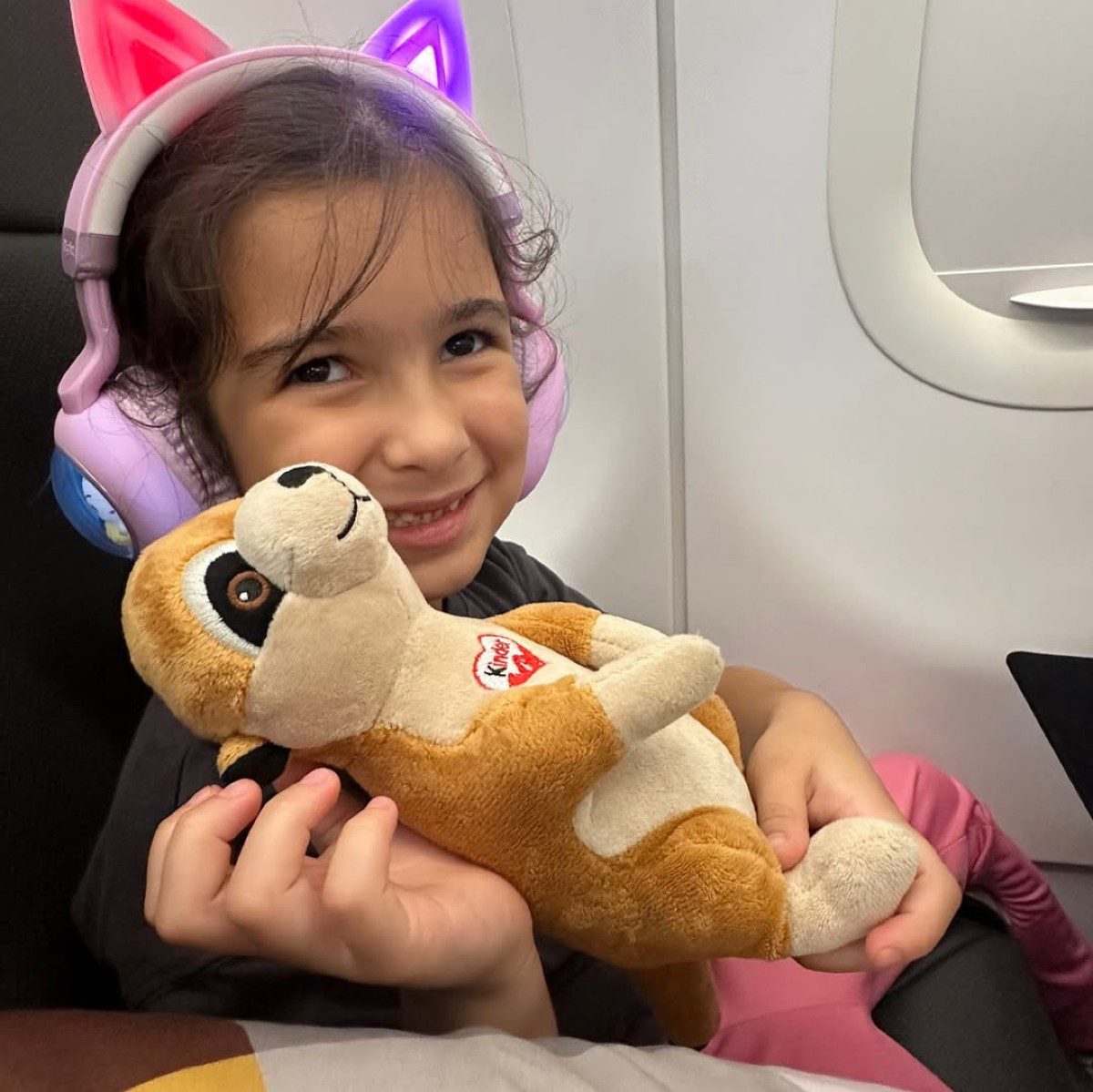 Η κόρη της Ελένης Χατζίδου στο αεροπλάνο