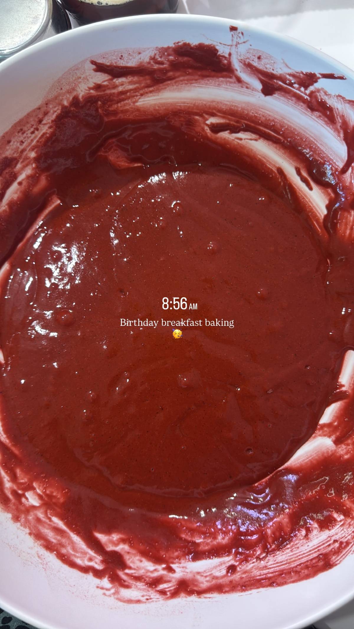 Ζύμη για κρέπες με κόκκινο χρώμα ζαχαροπλαστικής