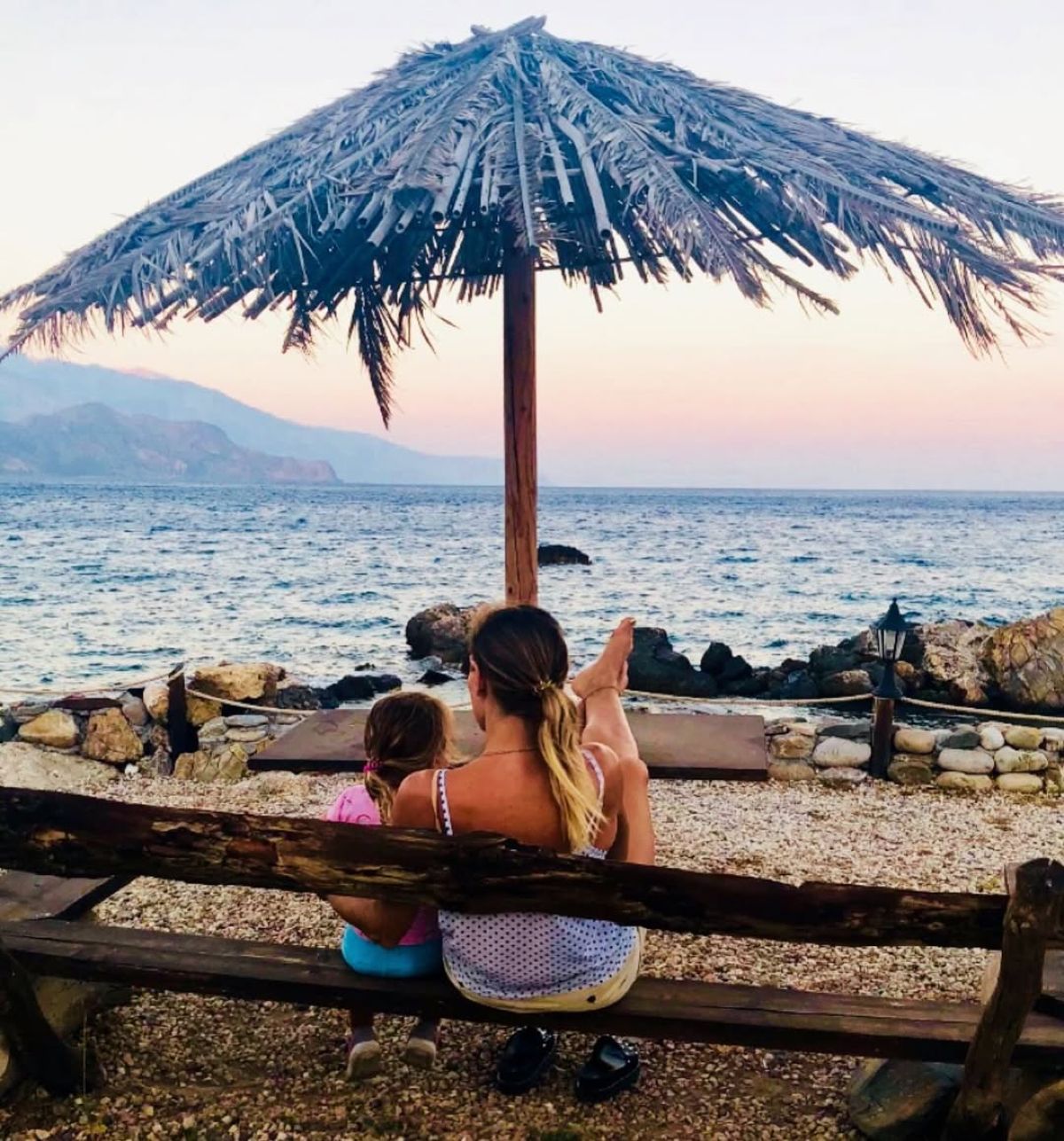 Η Ζέτα Δούκα και η κόρη της