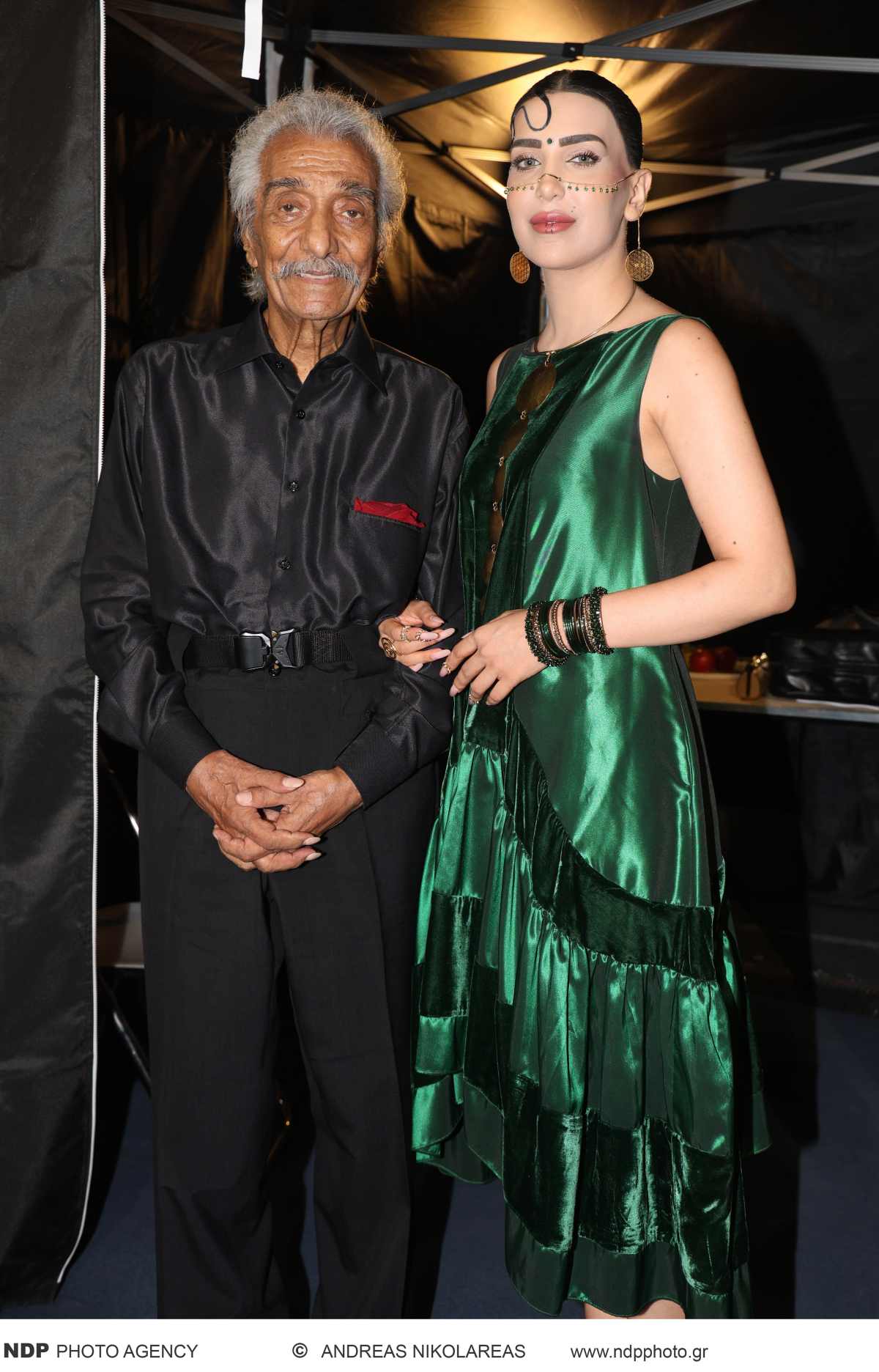 Λαμπερή βραδιά με επώνυμους στη συναυλία για τον Γρηγόρη Μπιθικώτση στο Καλλιμάρμαρο