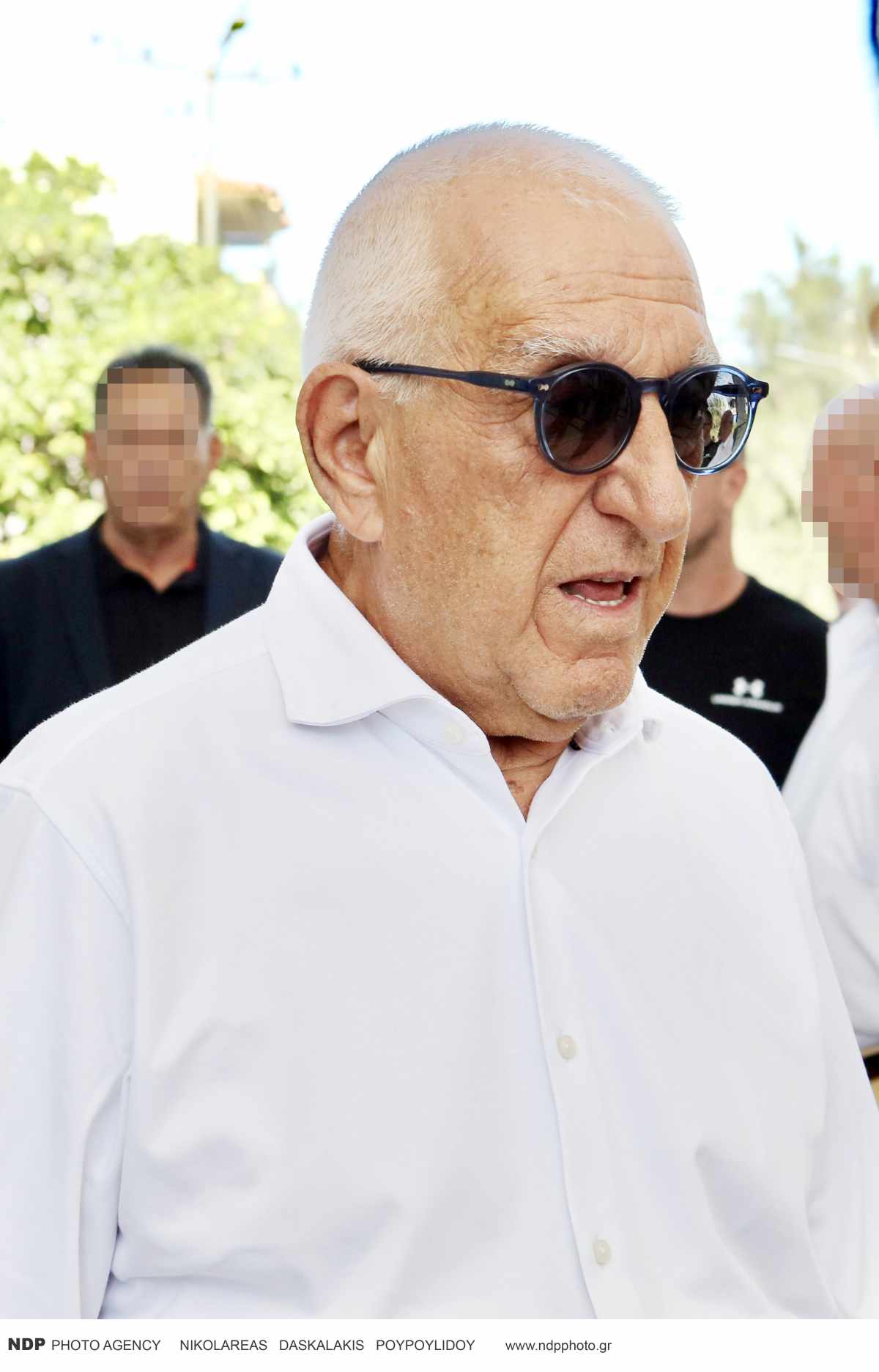 Λένα Σαμαρά: Σε κλίμα συγκίνησης το μνημόσυνο για τις 40 ημέρες από τον θάνατό της (Φωτογραφίες)