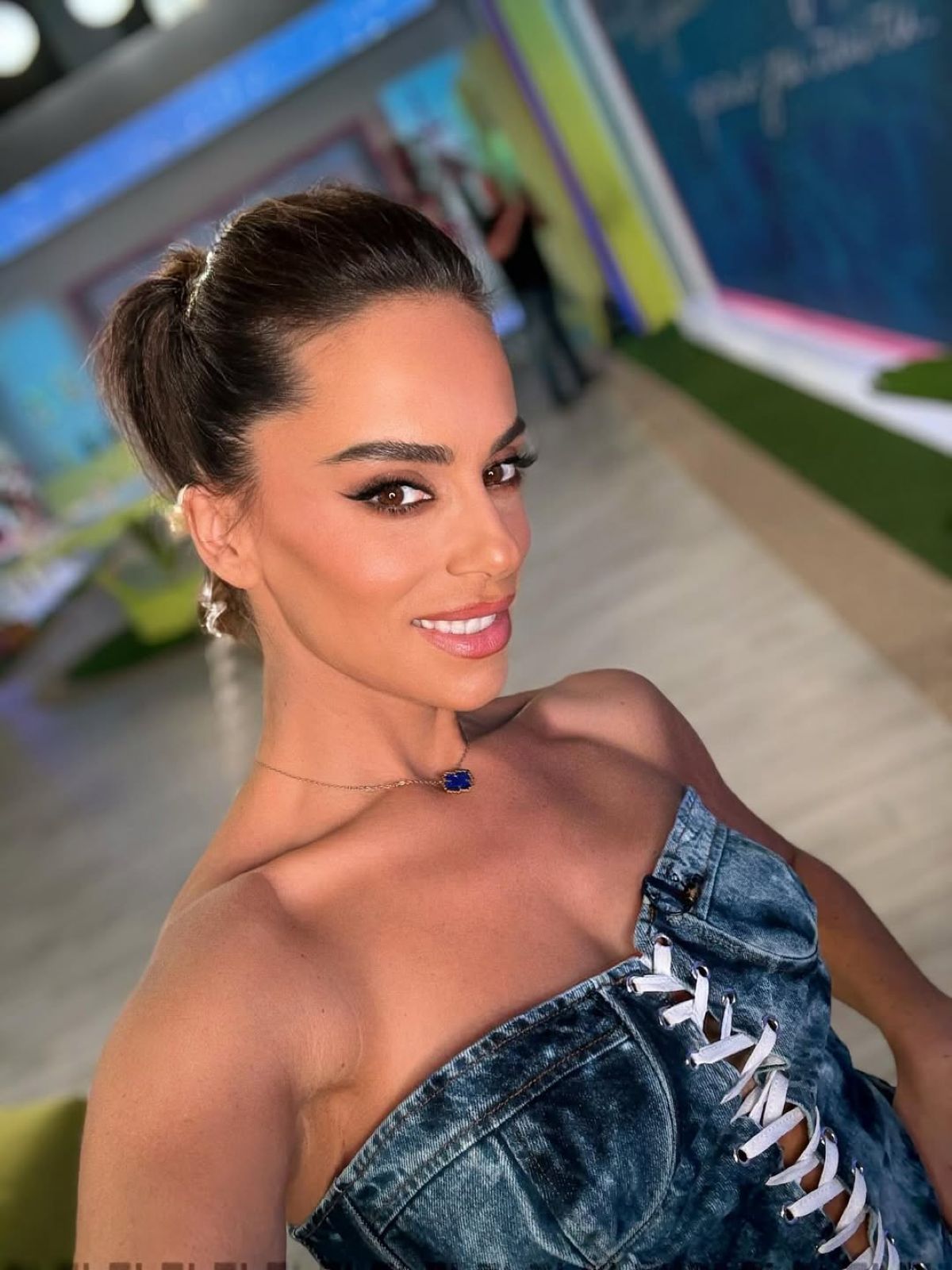 Μαρία Αντωνά Καλοκαίρι παρέα