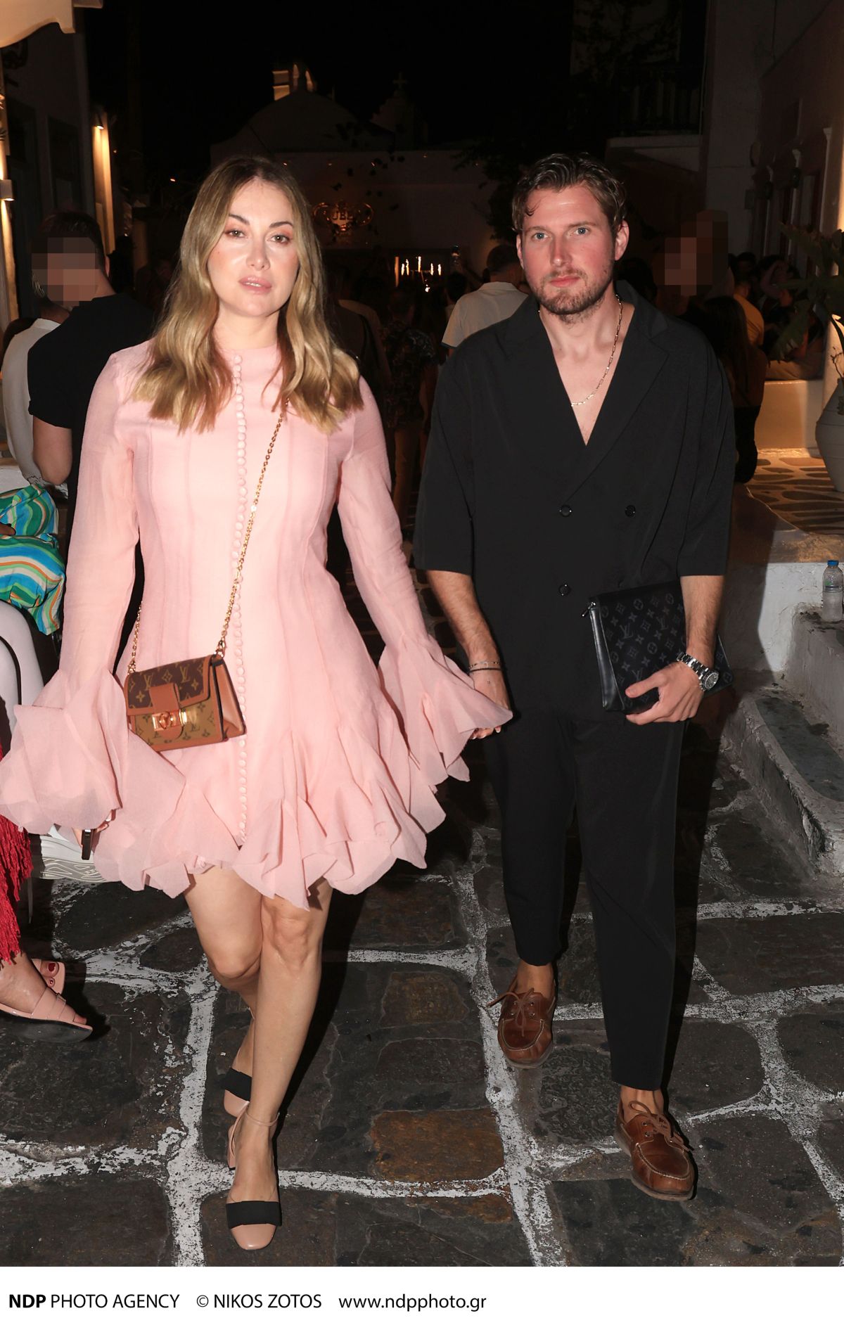 Τάμτα Μαστοράκη, Χρήστος Μπέζας