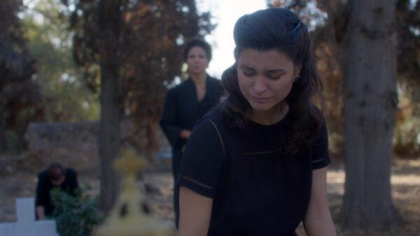 Η Θάλεια και η Χλόη στον Άγιο έρωτα