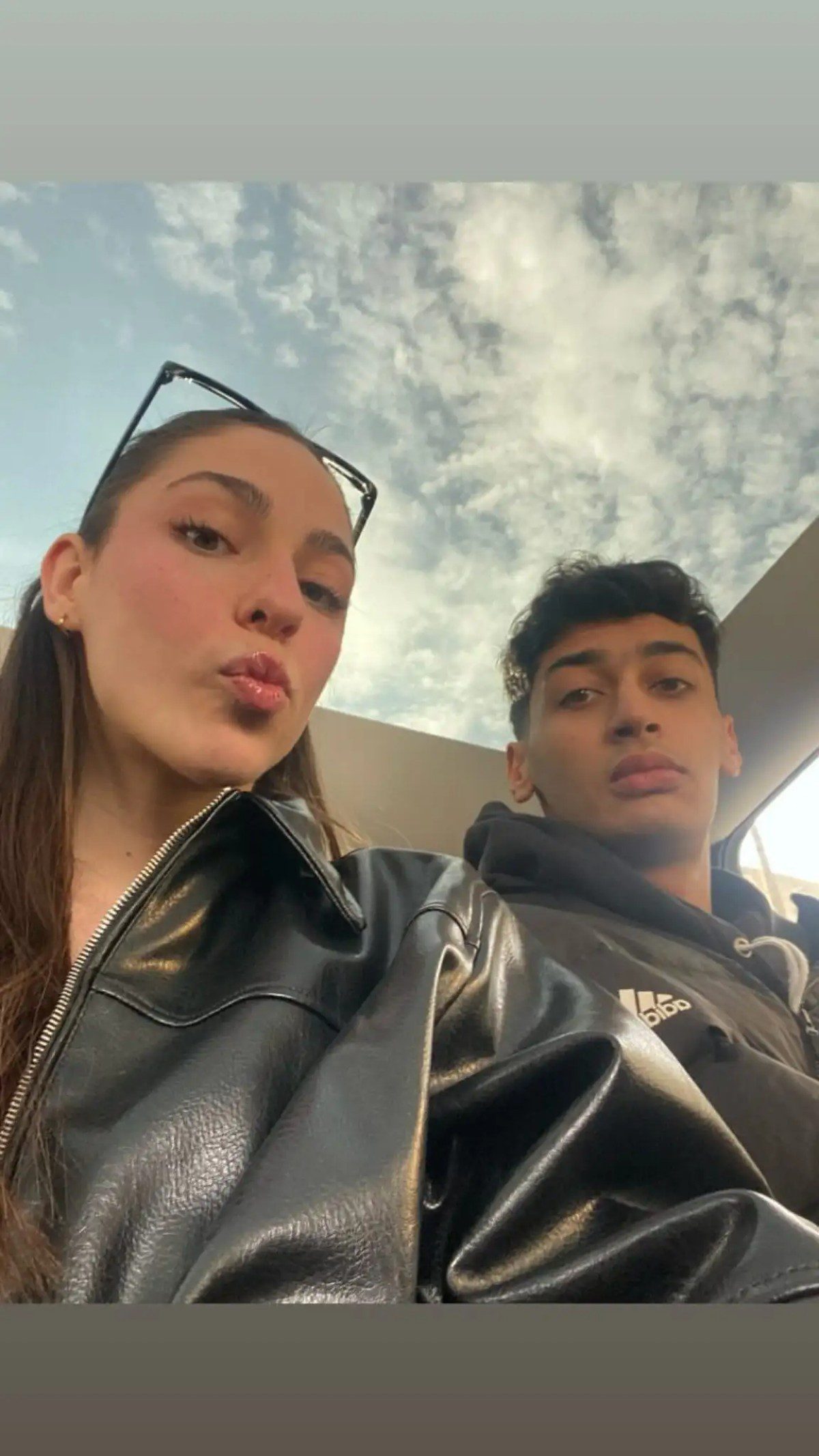 Ο Αλέξανδρος Σαμοντούροβ και η σύντροφός του