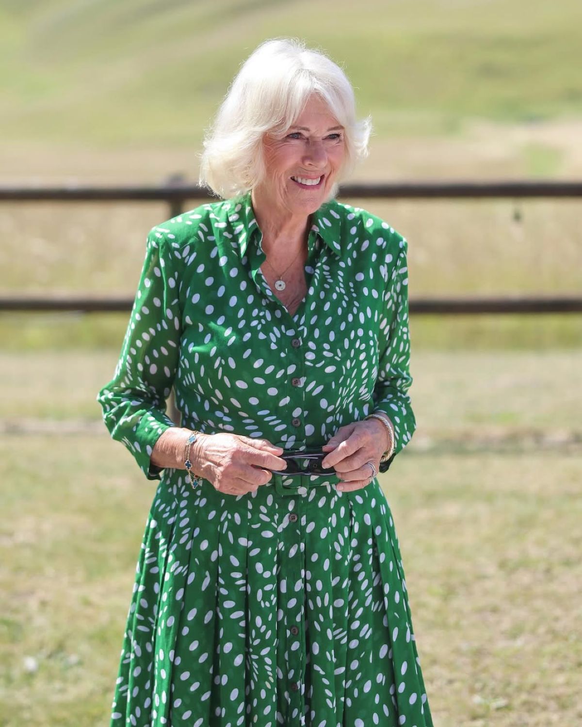 Η Βασίλισσα Καμίλα στο Instagram