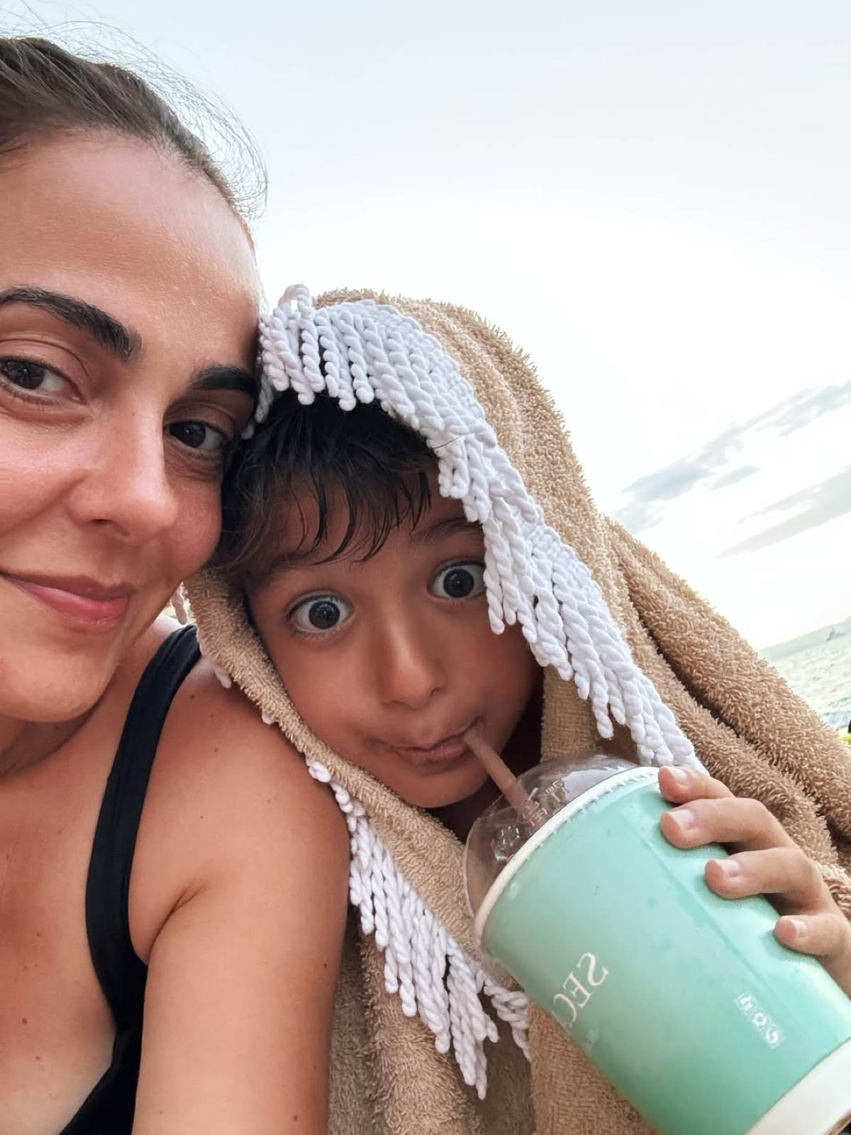 Η Αγγελική Δαλιάνη με τον γιο της