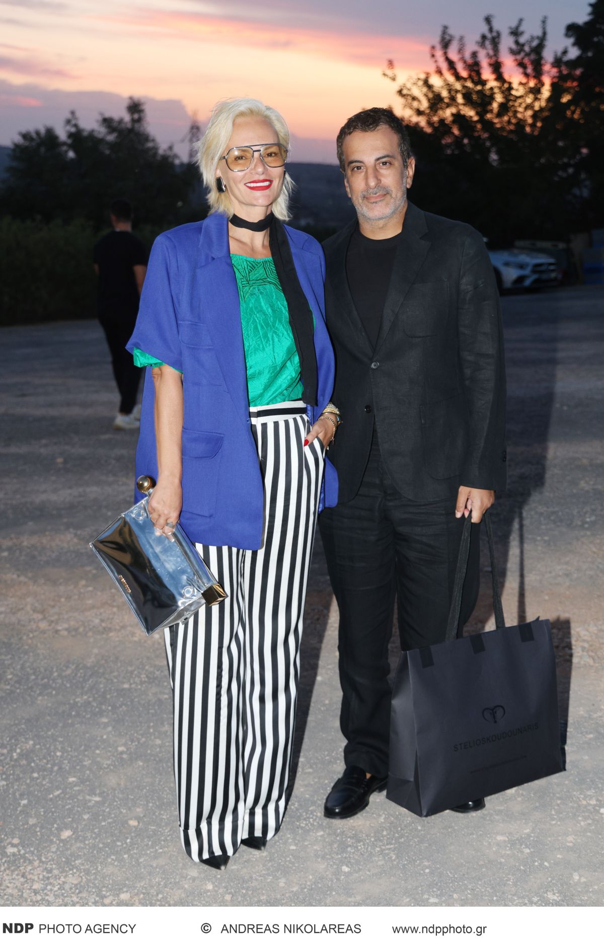 Ο Στέλιος Κουδουνάρης και η Έλενα Χριστοπούλου στην βάπτιση της κόρης της Ιωάννας Μαλέσκου