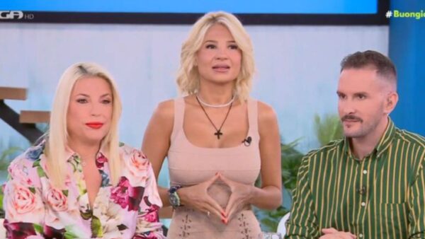Η Φαίη Σκορδά στο Buongiorno