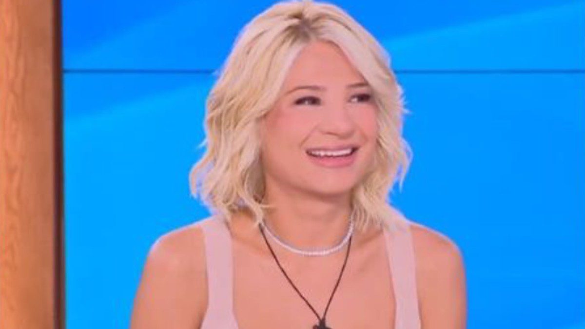 Η Φαίη Σκορδά στο Buongiorno