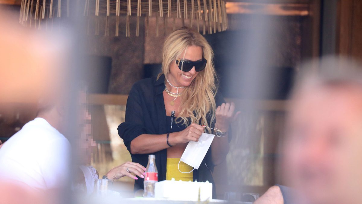 Η Γωγώ Μαστροκώστα