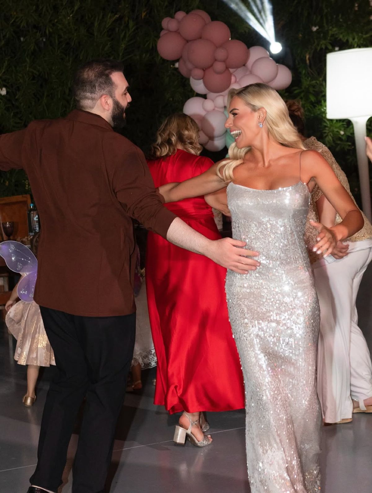 Η ανάρτηση της Ιωάννας Μαλέσκου από την βάπτιση της κόρης της