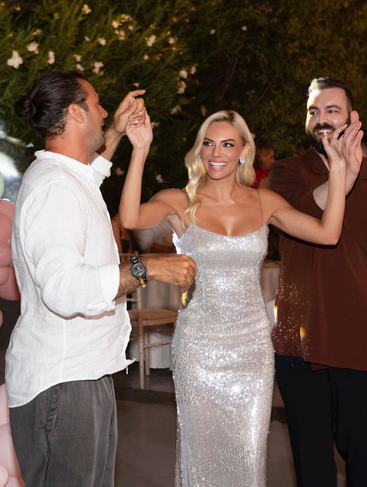 Η ανάρτηση της Ιωάννας Μαλέσκου από την βάπτιση της κόρης της