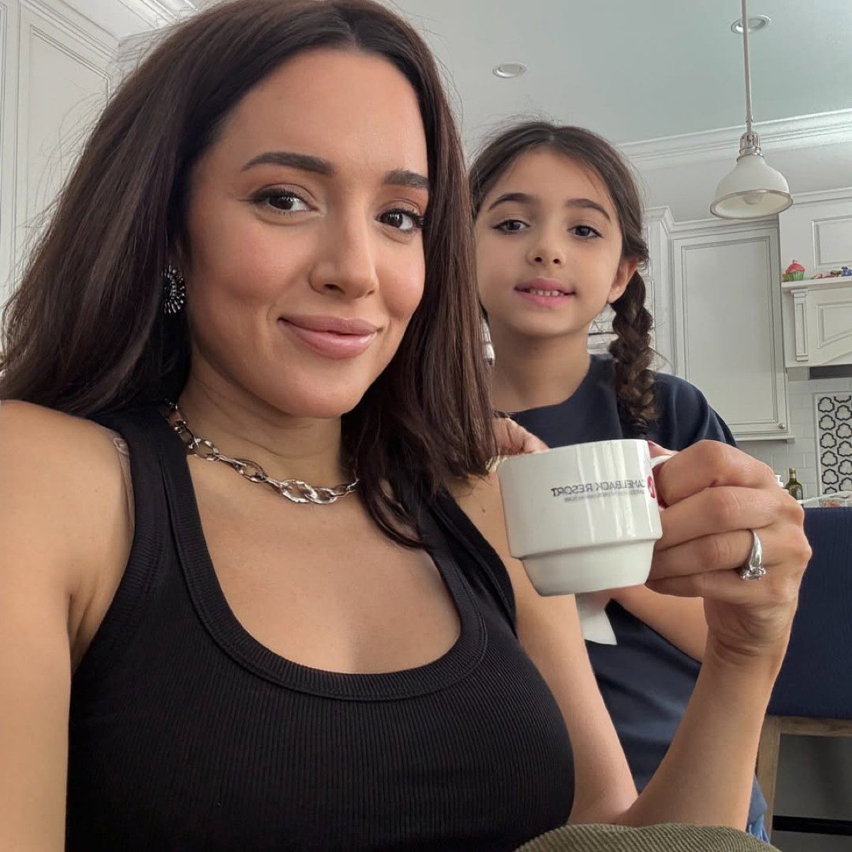 Η Καλομοίρα και η κόρη της