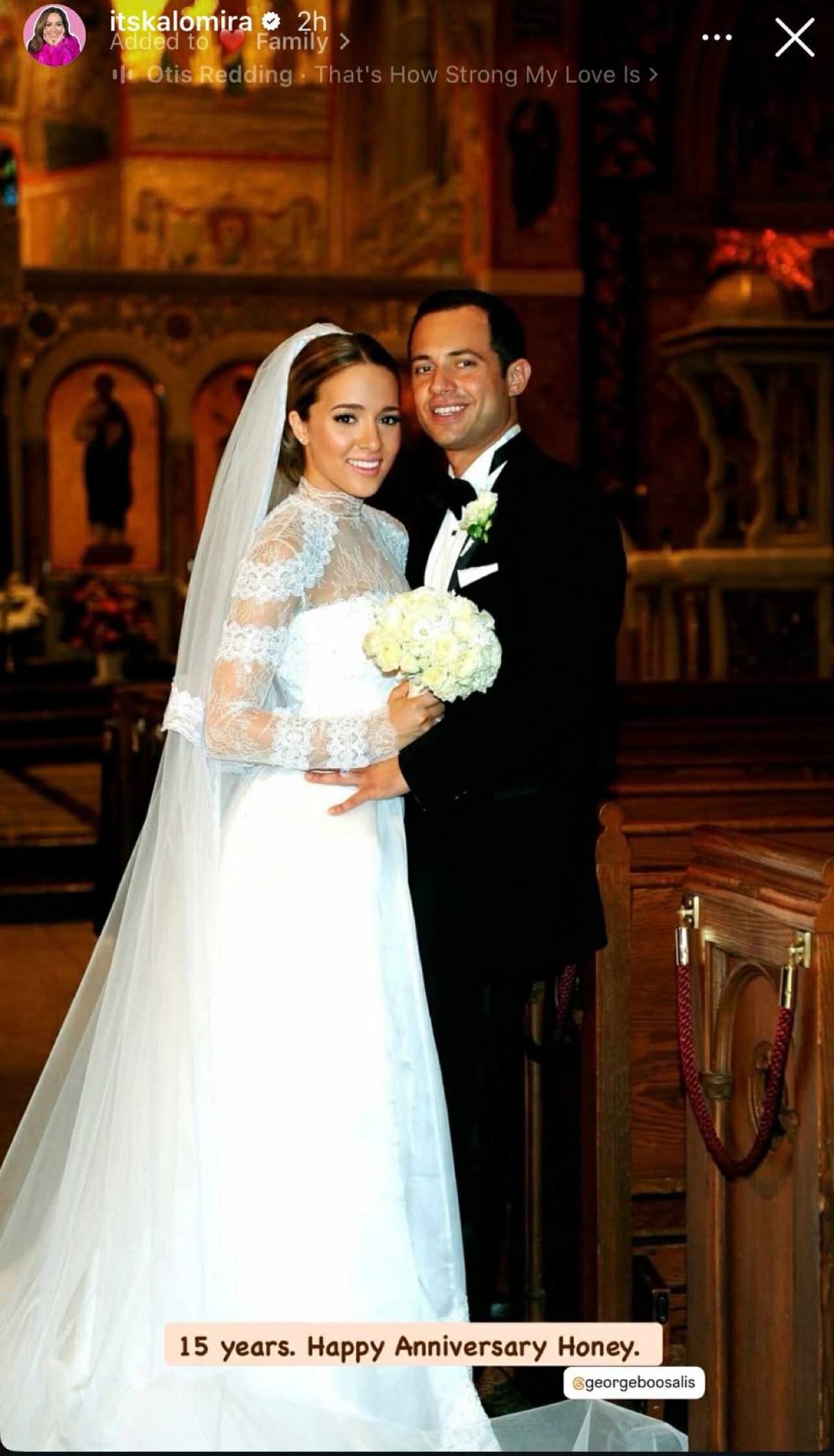 Η Καλομοίρα και ο Γιώργος Μπούσαλης στον γάμο τους