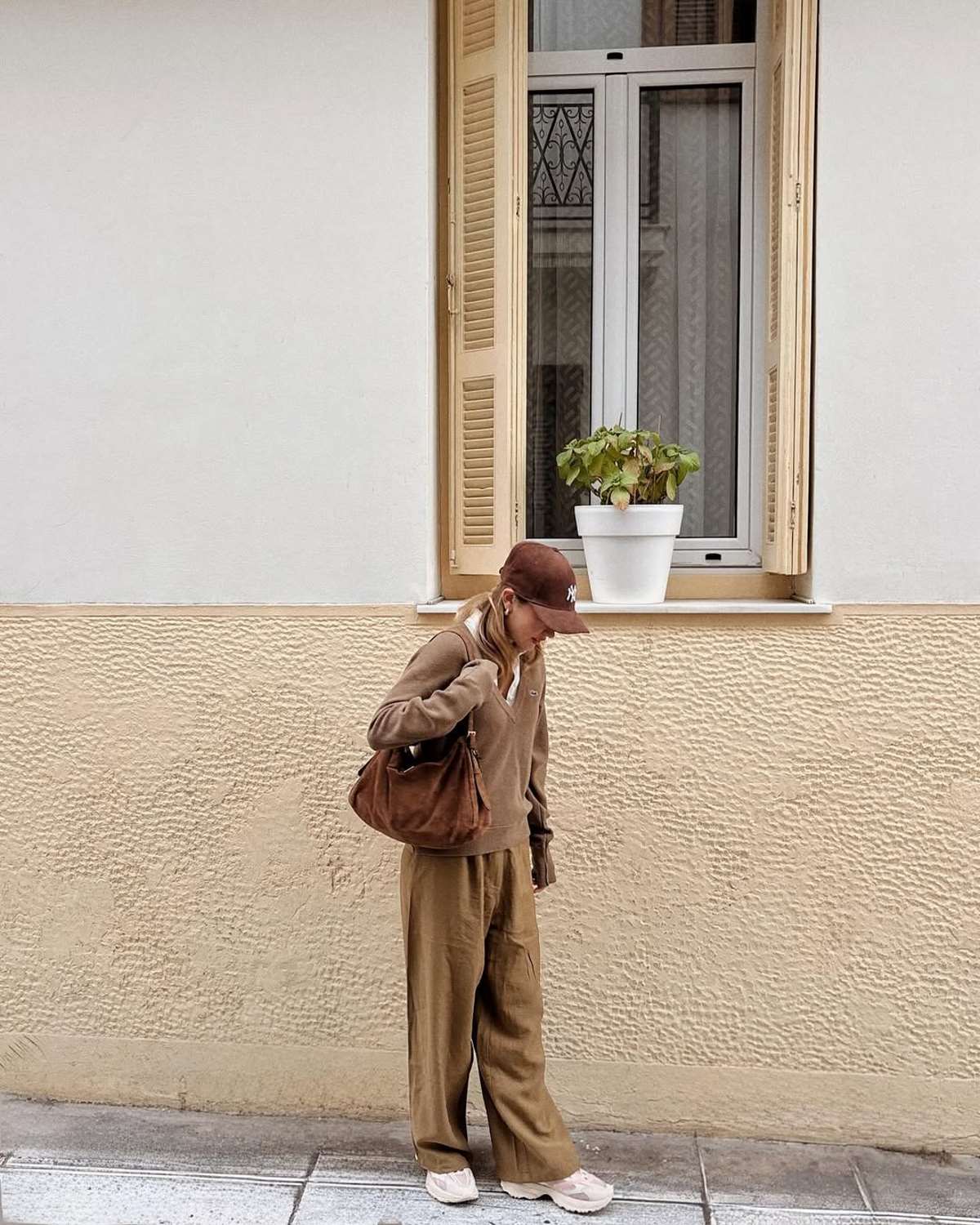 H Κλέλια Ανδριολάτου με casual look