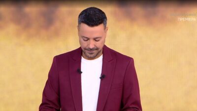 Ο Πέτρος Κουσουλός συγκινημένος στην εκπομπή Αποκαλύψεις