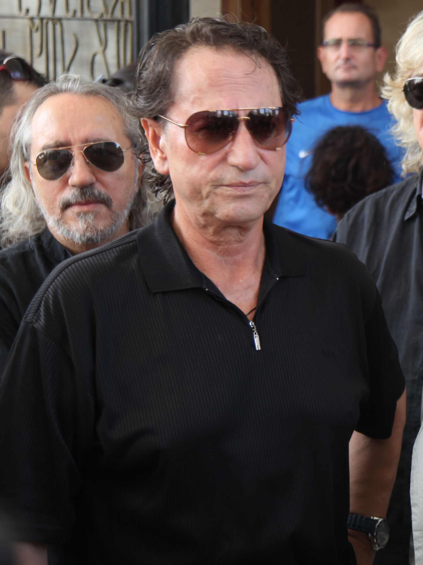 Ο Μάκης Χριστοδουλόπουλος στο Α’ Νεκροταφείο Αθηνών