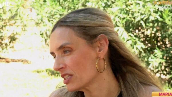 Η Μαρία Ένεζλη στην κάμερα του Happy Day