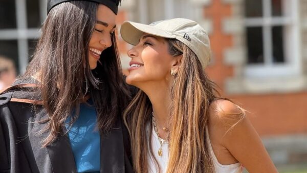 Η Μελίνα Νικολαΐδη και η Δέσποινα Βανδή στο Instagram