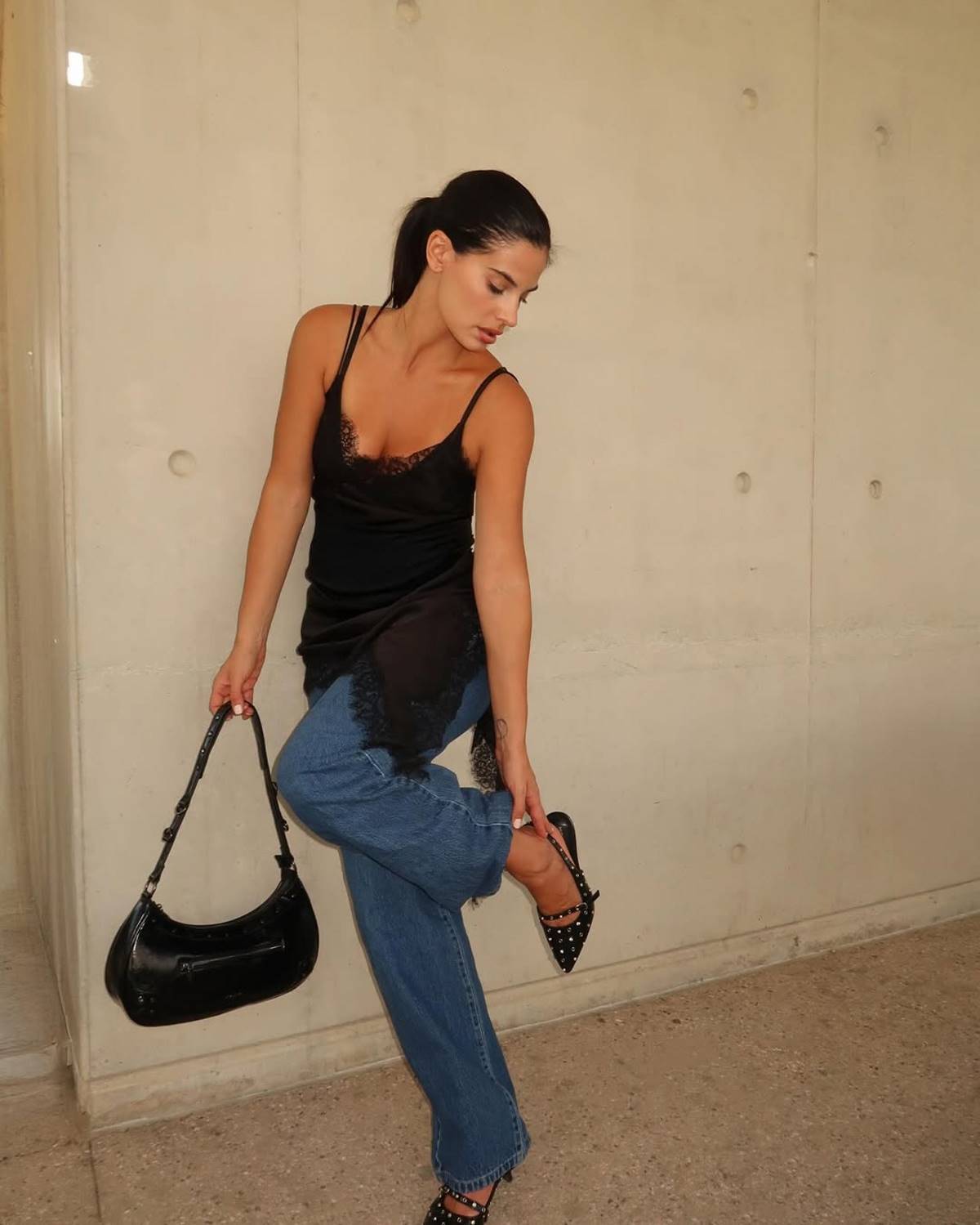 Η Χριστίνα Μπόμπα σε έξοδό της