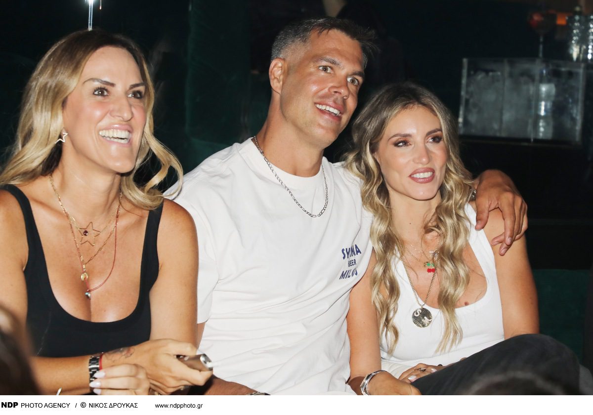 Ο Μπρούνο Τσερέλα και η Αθηνά Οικονομάκου σε κλαμπ της Αθήνας με τη Νικόλ Παναγιώτου